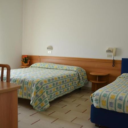 Hotel Zani Cervia Luaran gambar
