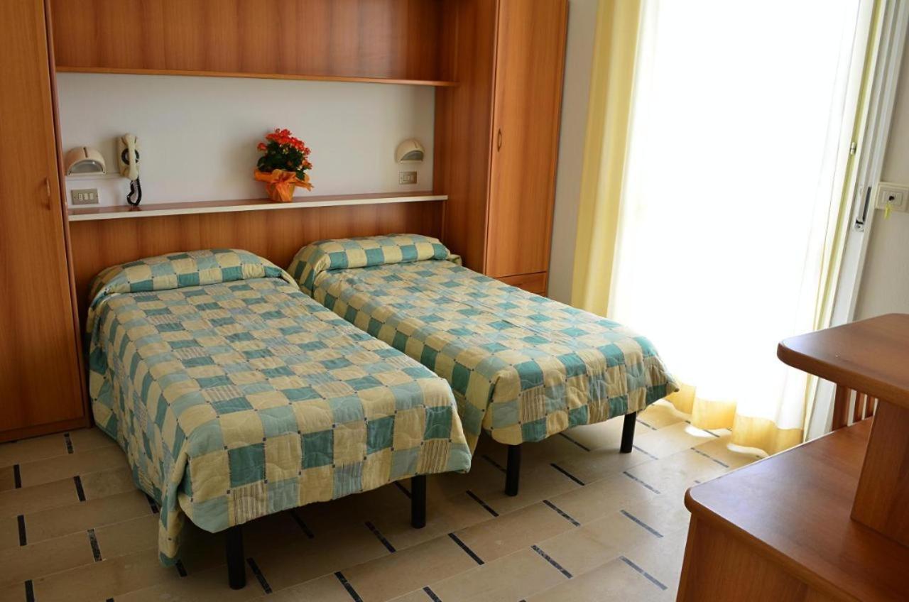 Hotel Zani Cervia Luaran gambar