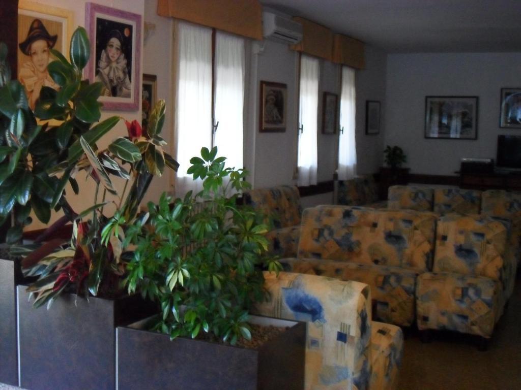 Hotel Zani Cervia Luaran gambar