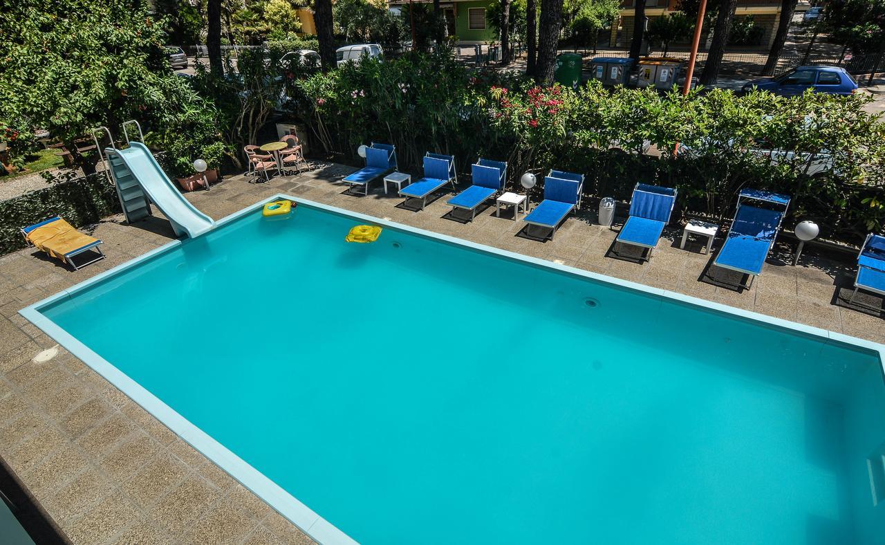 Hotel Zani Cervia Luaran gambar